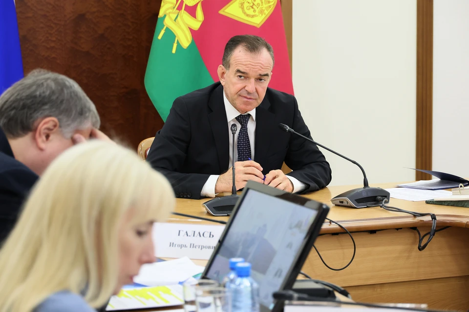 Власти Кубани обсудили модернизацию спортобъектов. Фото: пресс-службы администрации Краснодарского края.