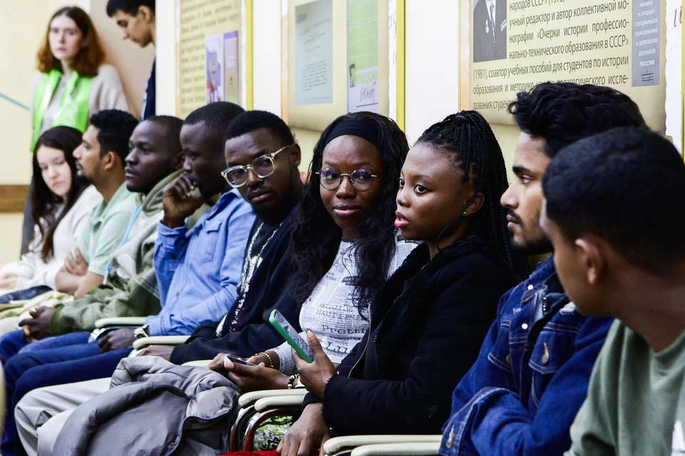 Фото пресс-центр ЛГПУ