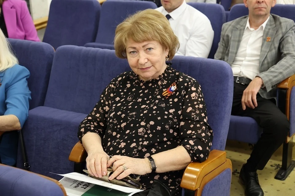 Вместе с ней в санкционном списке оказались её коллеги из Новосибирской и Орловской областей.Фото: соцсети Светланы Адаменко