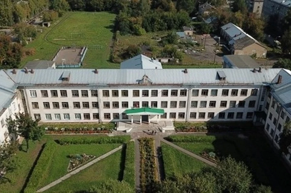 Для капремонта всего здания необходима федеральная финансовая помощь. Фото: школа № 73