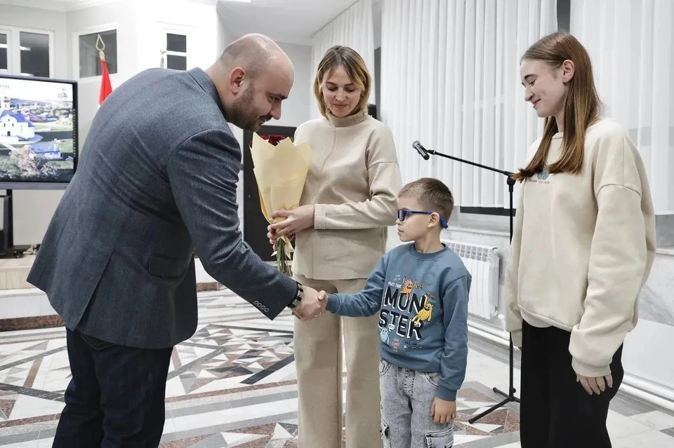 Вячеслав Федорищев с рабочим визитом побывал в Исаклинском районе