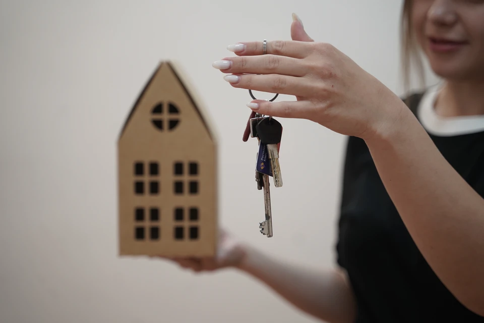 Собственные квартиры получили уже 303 человека.