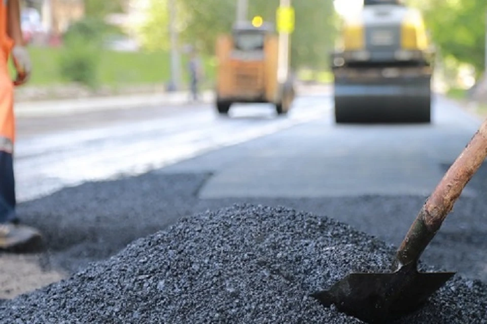 Завершается ремонт дороги к селу Черная Речка в Хабаровском районе