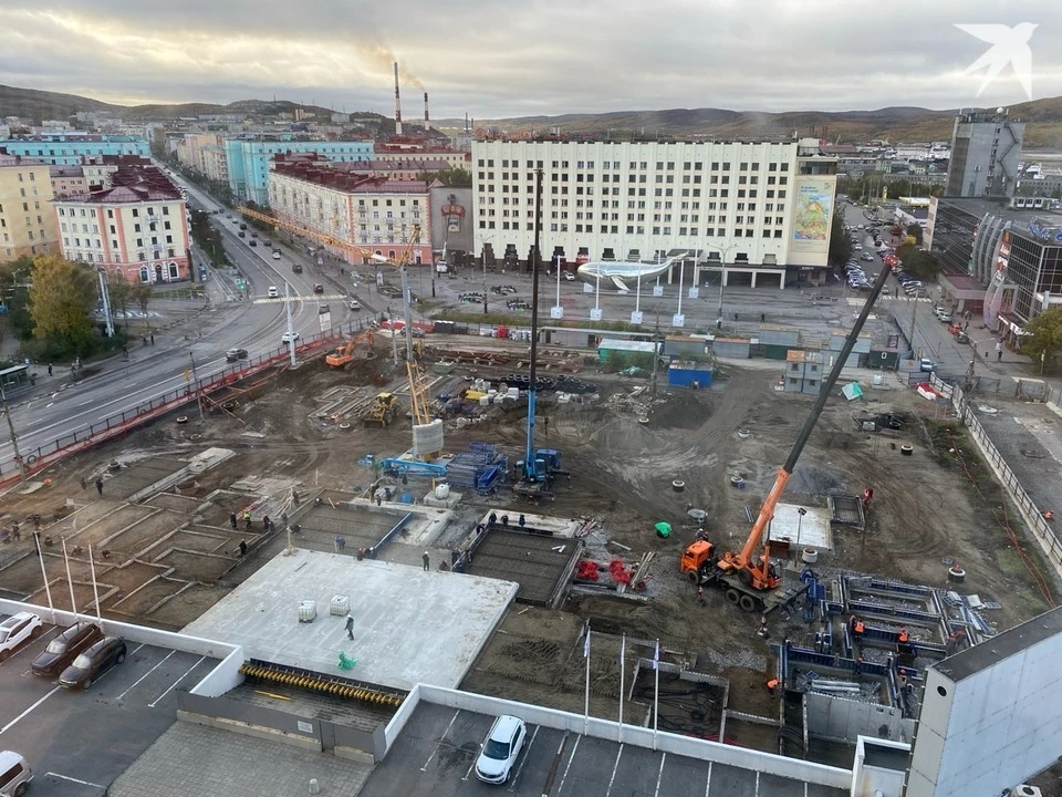 Ранее планировалось, что работы завершатся к 25 сентября 2025 года, однако подрядчику потребовалось больше времени для завершения всех этапов реконструкции.