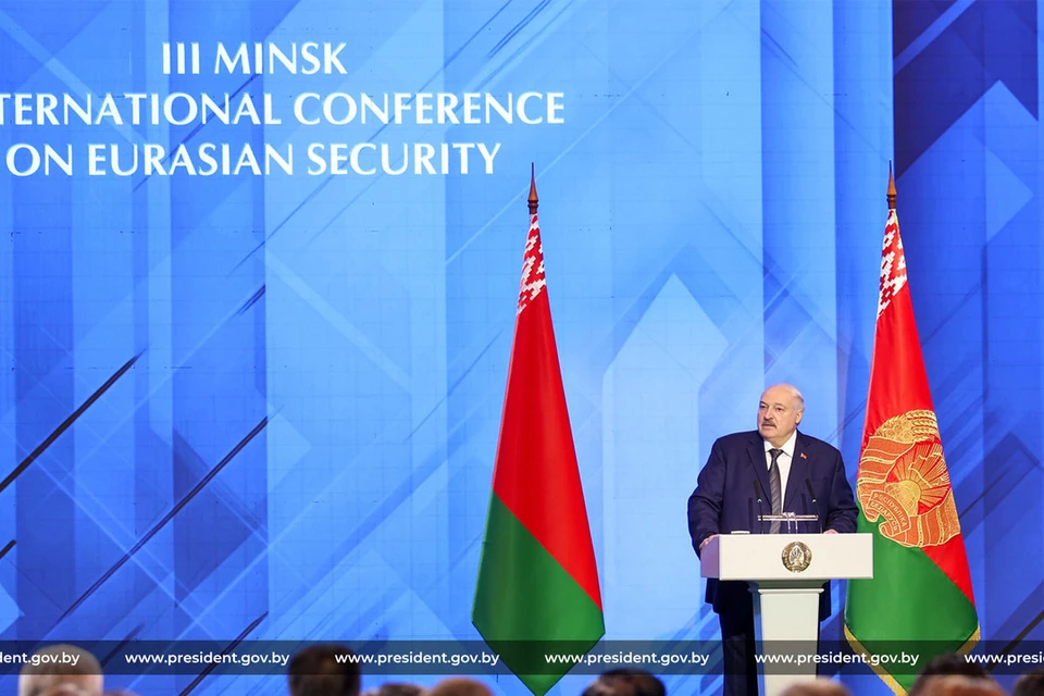 Лукашенко сказал, что договор о гарантиях безопасности носит оборонительный характер. Фото: president.gov.by