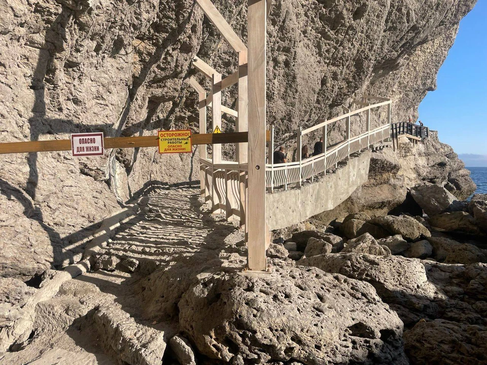 На «Тропе Голицына» произошел обвал, и маршрут представляет угрозу для жизни. Фото: Ольга Шевцова/Tg