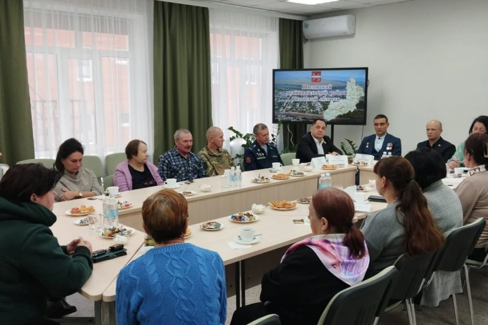 Круглый стол, посвященный мерам поддержки участников СВО и их семей, прошел Шиловском районе.