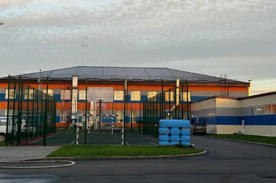 После открытия пожарной части продолжается благоустройство ее территории. Фото: t.me/goroda_pobratimy