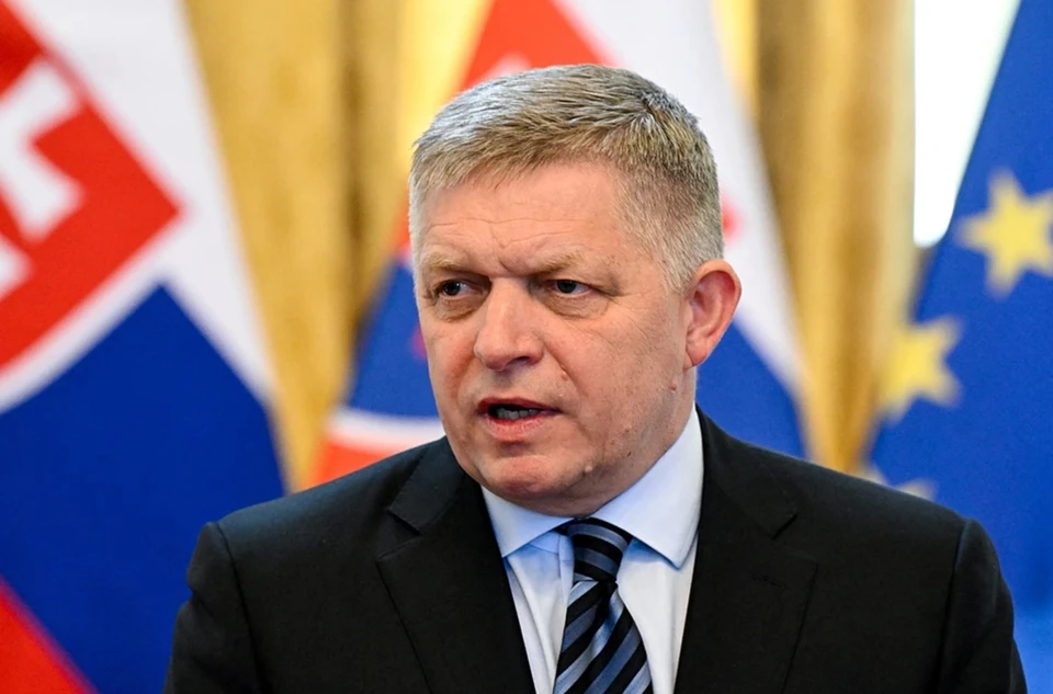 Фицо заявил, что Словакия не подпишет никаких финансовых гарантий для Украины