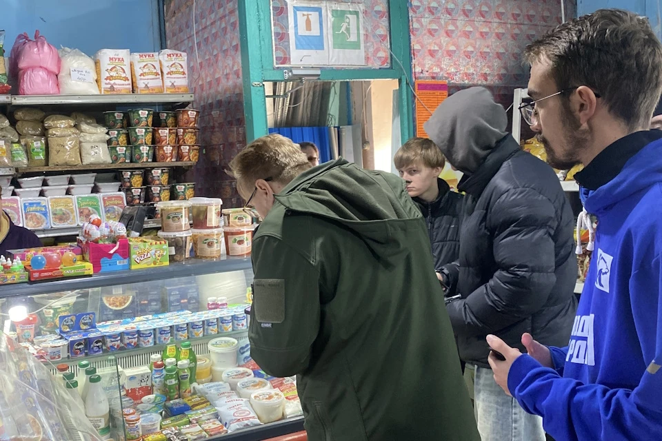 Добровольцы проводят мониторинг регулярно, в том числе - у линии СВО Фото: ЕР