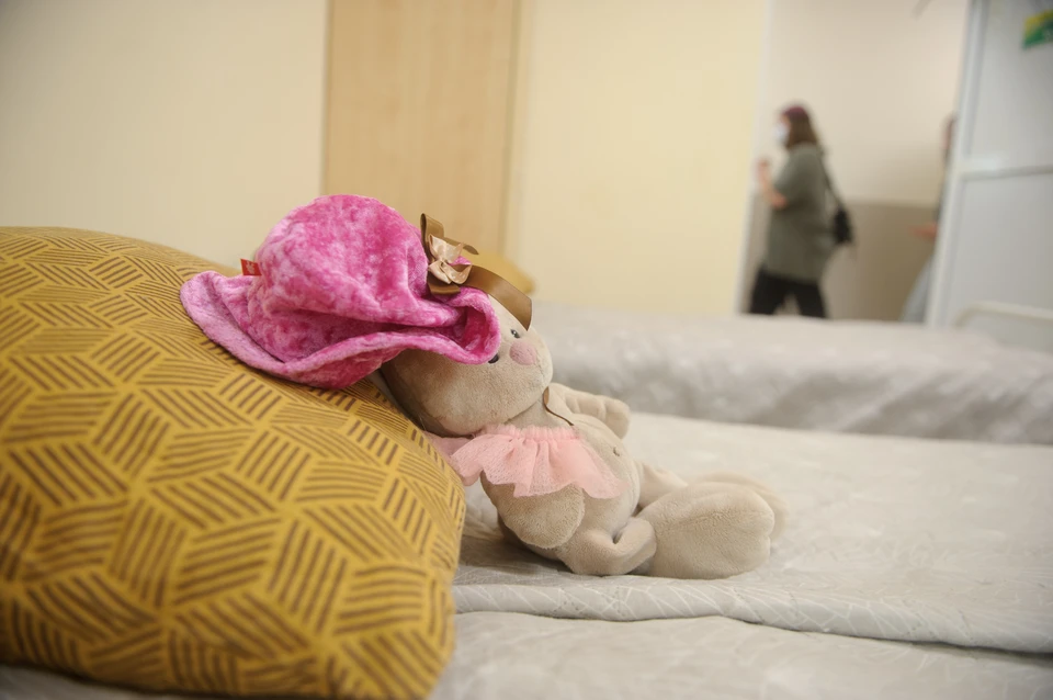 Мать лишили родительских прав из-за асоциального образа жизни.