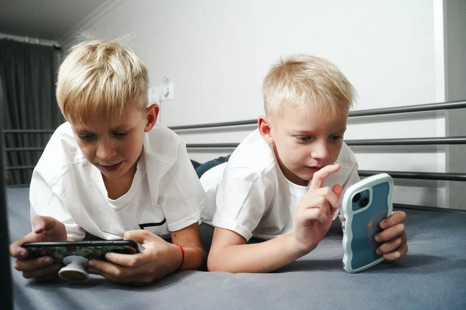 Излучение от роутера может быть вредным, если он находится рядом с кроватью или диваном