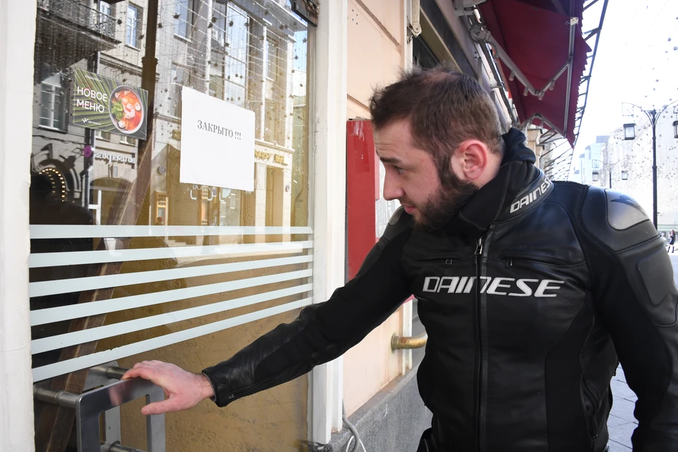 Помещение было опечатано, а суд вынес решение о закрытии кафе на 30 суток.