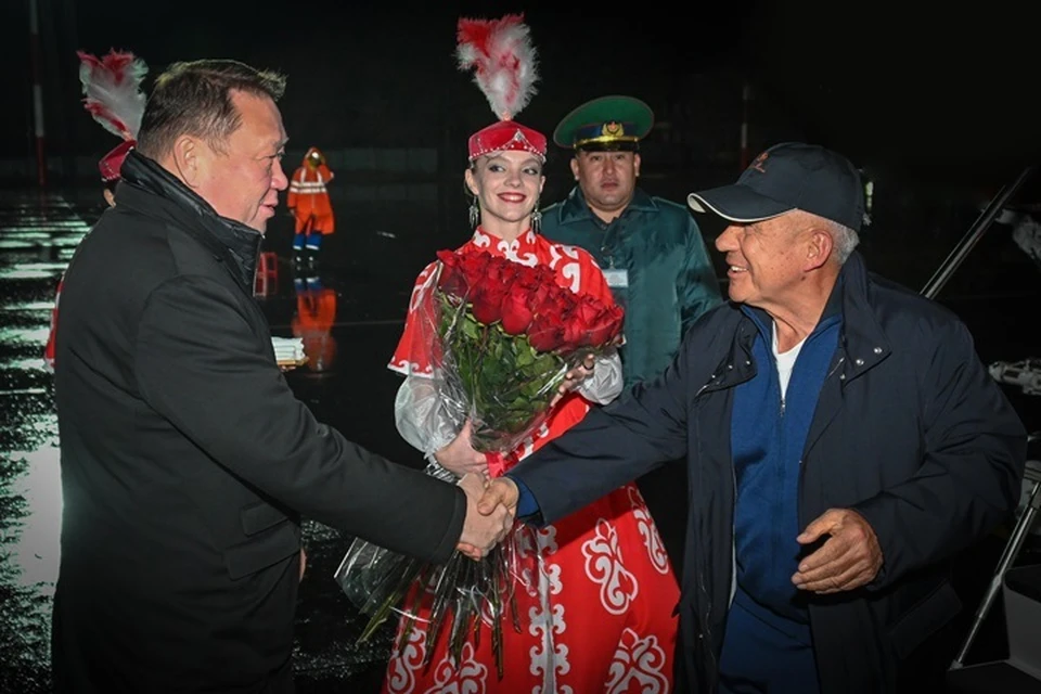 Встреча раиса Татарстана в аэропорту. Фото: пресс-служба раиса Татарстана