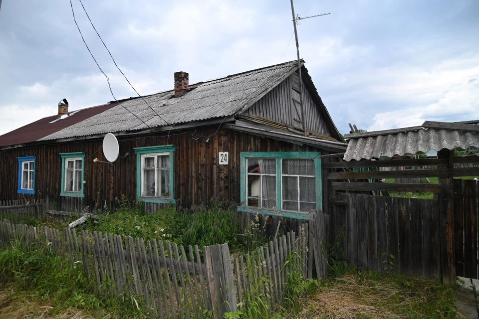 В Чертковском районе Ростовской области устраняют последствия атаки БПЛА.
