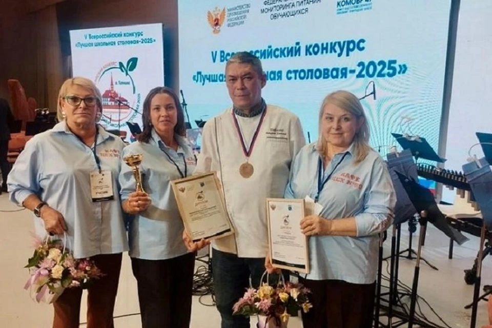 Столовая школы № 80 Екатеринбурга попала в число лучших. Фото: Департамент информполитики региона