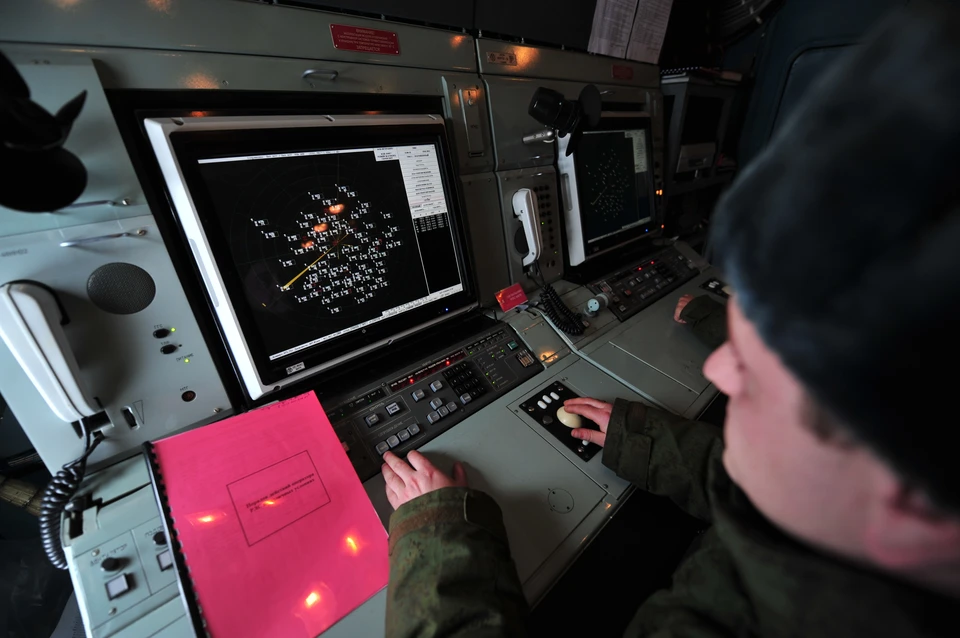 В небе над Россией силы ПВО уничтожили 164 вражеских беспилотника.