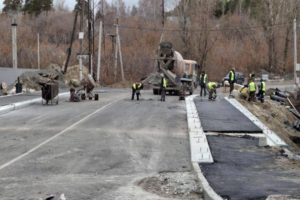 Работы на мосту через Ельцовку-2 выходят на финишную прямую. Фото: Telegram-канал Максима Кудрявцева