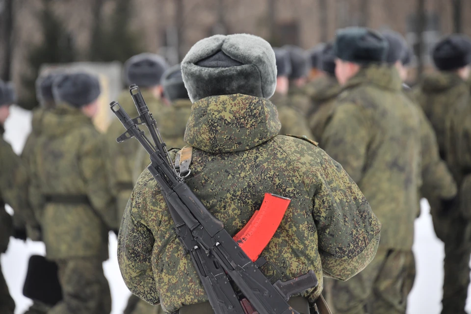 Путин подписал закон о круглогодичном призыве на срочную службу