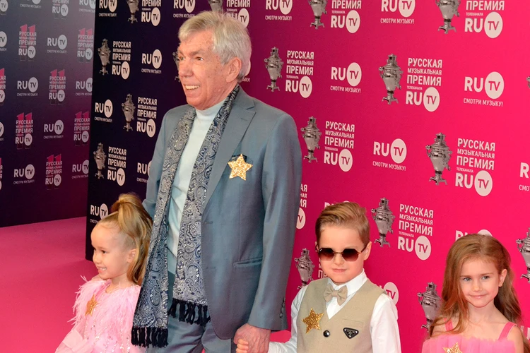 Рак беспощаден: названа причина смерти ведущего "Утренней почты" Юрия Николаева в 76 лет