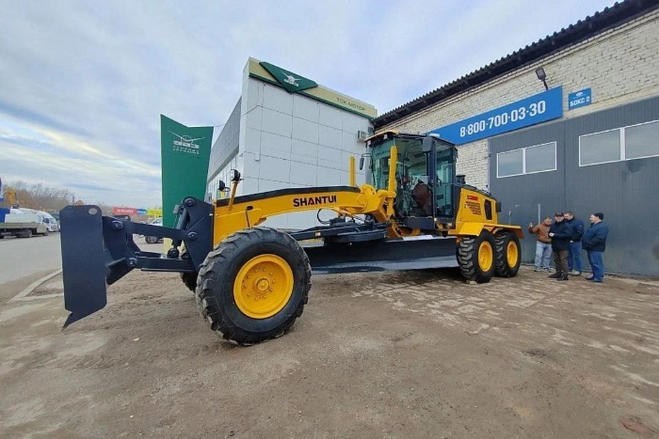 Кировская область закупается дорожной техникой перед предстоящим зимним сезоном. Фото: правительство региона