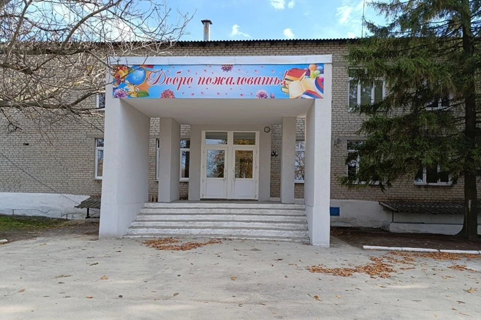 В Старобешевском округе после капремонта открыли Новокатериновскую школу. Фото: ТГ/Пушилин