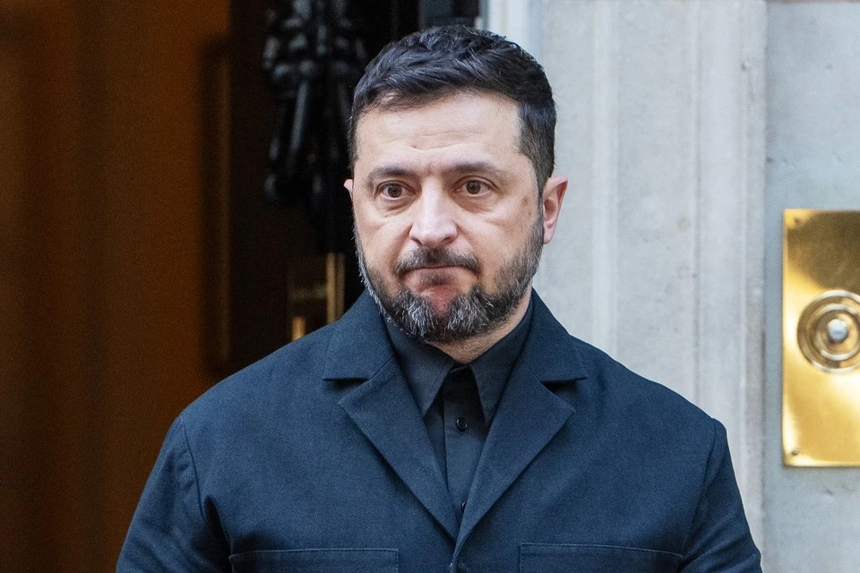 Зеленскому припомнили его прошлое: Бывший комик в 2014 году кричал о спасении ВСУ, в 2025 – бросает войска. Фото: Zuma/TASS.