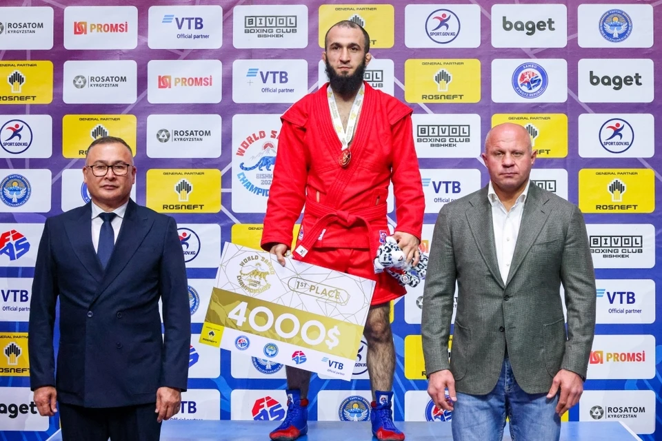 Шейх-Мансур Хабибулаев занимается самбо более 20 лет. Фото: Евгений Мессман/ТАСС