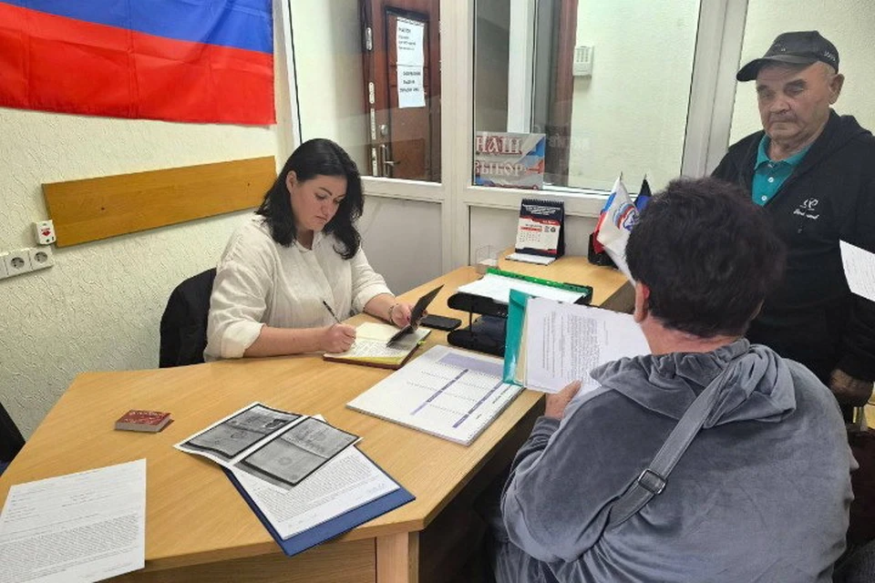 Нотариальное удостоверение требуется не только в случаях, предусмотренных законом, но и когда сами граждане решили оформить сделку нотариально. Фото: Нотариальная палата ДНР