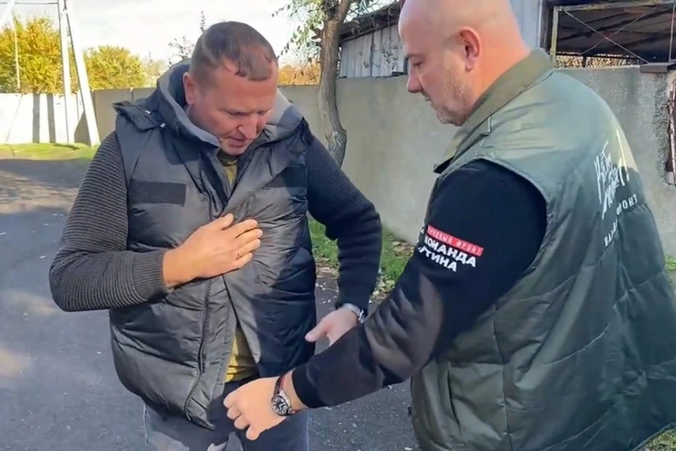 Бронежилеты выдадут работникам ЖКХ в Голой Пристани. Фото: Народный фронт Херсонской области