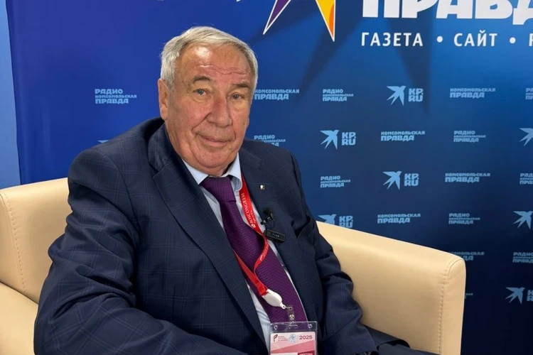 «Жаль, что Касаткина пошла по этому пути»: Шамиль Тарпищев - о перспективах и проблемах российских теннисистов