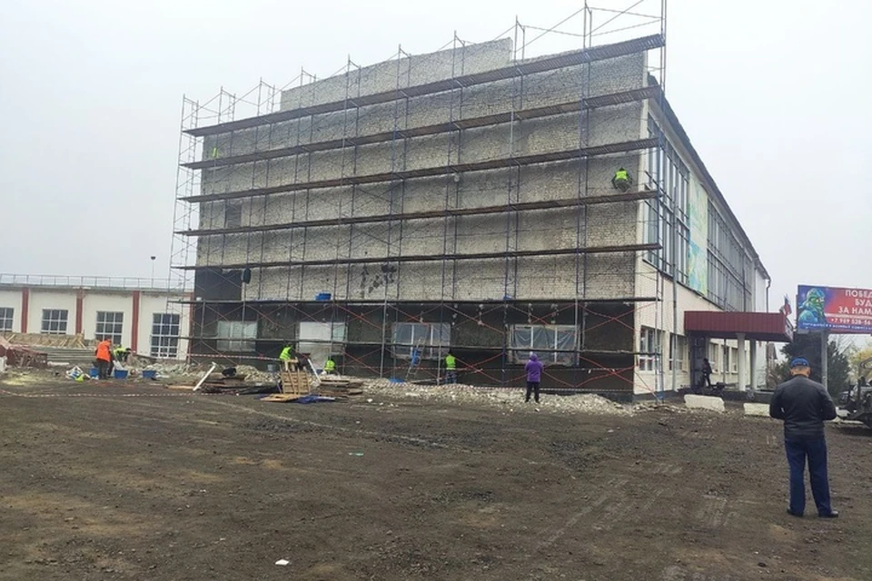 В Ровеньках реконструируют площадь Республики Коми