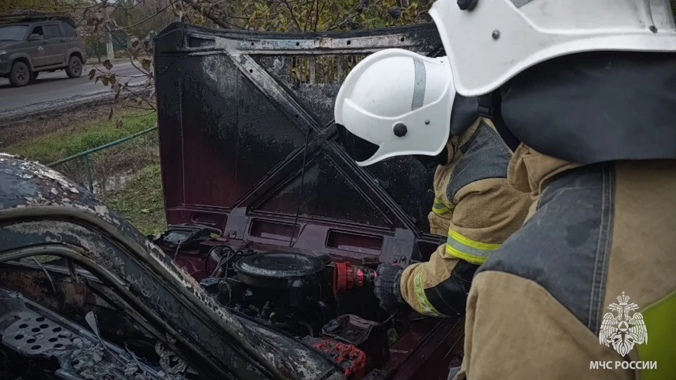 В ЛНР потушено три пожара. ФОТО: МЧС России