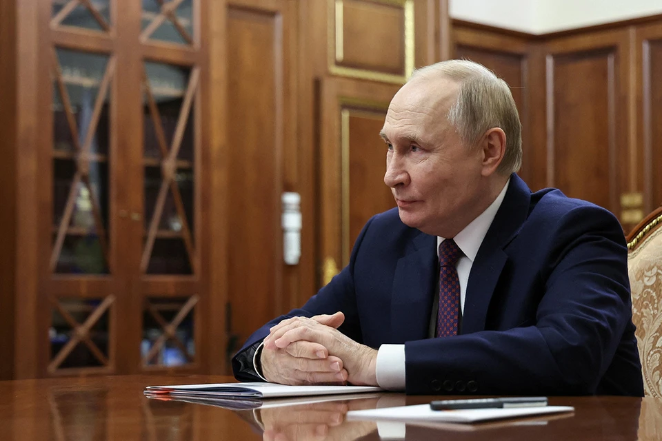 Президент России Владимир Путин разрешил «Ренессанс Капиталу» приобрести 100% акций российского Ситибанка, которые принадлежат Citigroup Netherlands B.V.