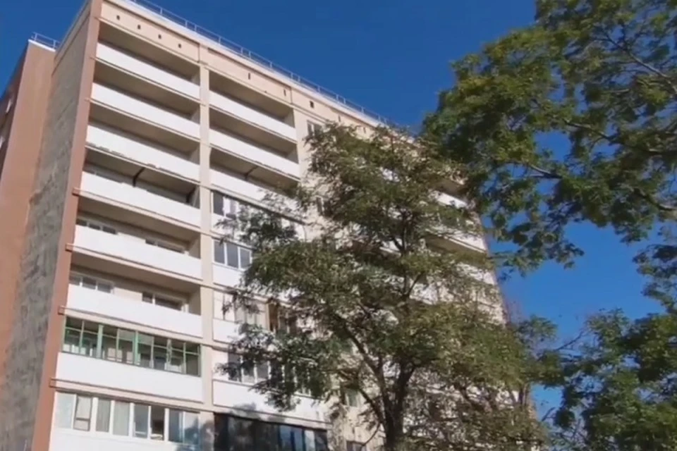 В Мариуполе восстановили девятиэтажку на проспекте Металлургов. Фото: УТНКР