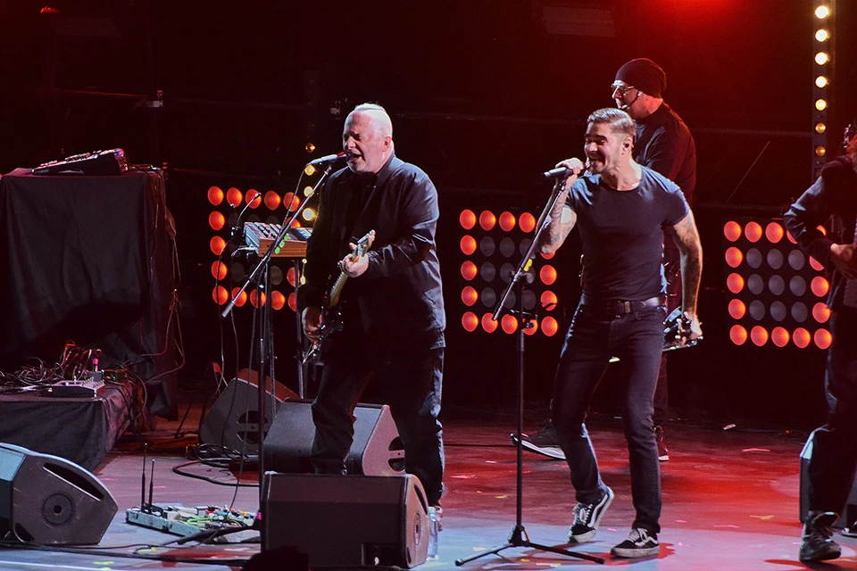 Участники группы The Hatters Юрий Музыченко и Павел Личадеев