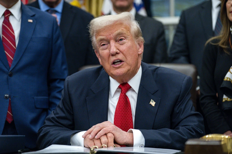 Трамп: Демократы продвигают дело Эпштейна для отвлечения от шатдауна в США