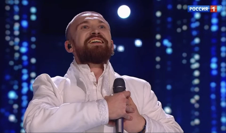 Воронежский певец Илья Булыгин вышел в финал седьмого сезона шоу «Ну-ка, все вместе!»