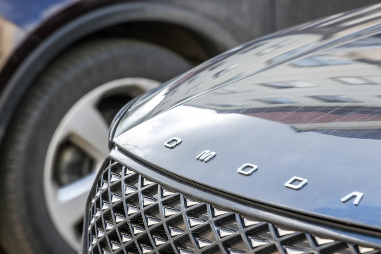 Восторг или недостатки: владельцы раскрыли правду о кроссовере Omoda C7