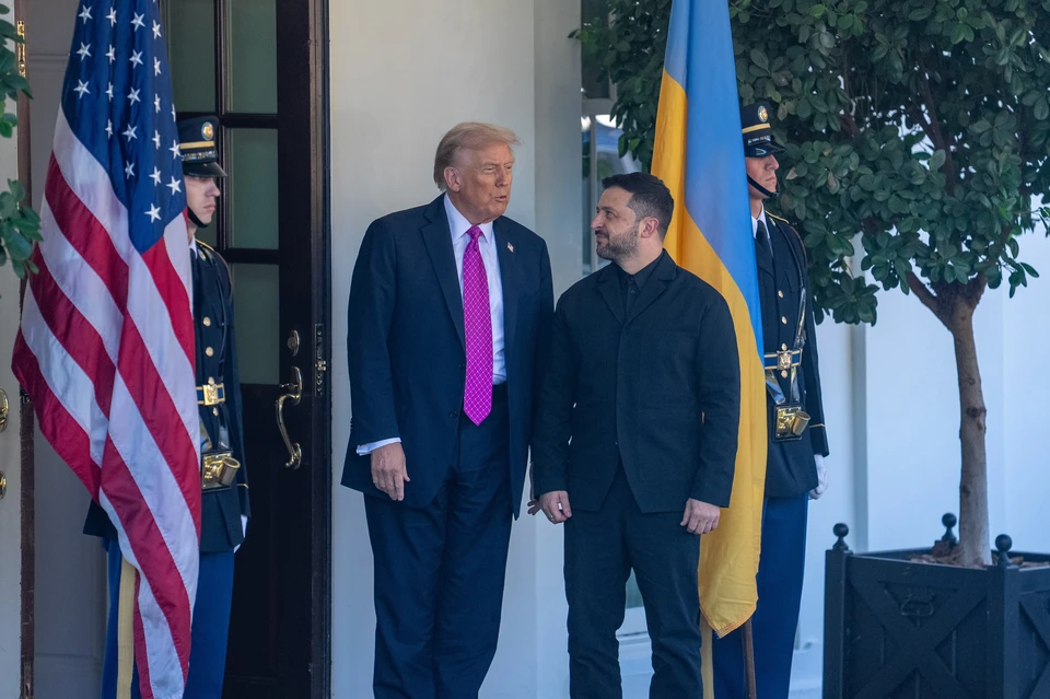 Дмитриев назвал редкостью молчание Белого дома в отношении скандала на Украине