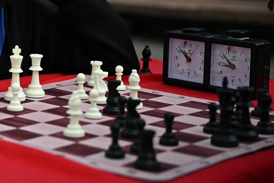 Студент набрал 6,5 очков из 9 возможных.