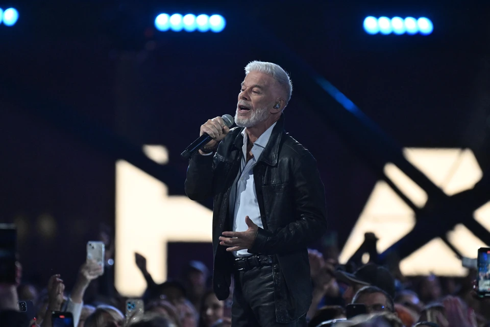 Певец Газманов сообщил, что каждый день отжимается по 74 раза