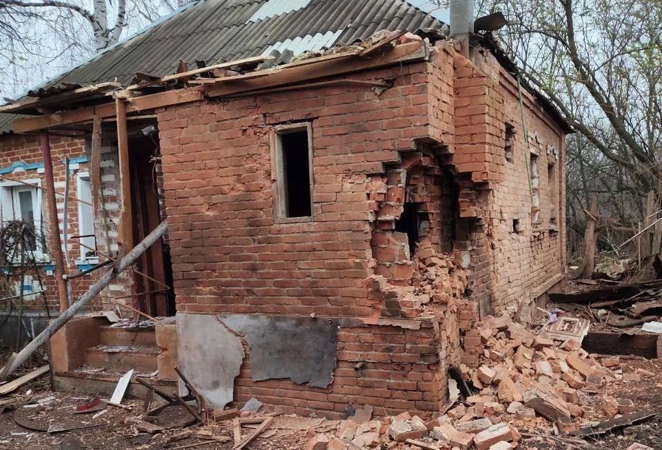 В белгородском селе Глотово при обстреле ВСУ серьезно поврежден частный дом