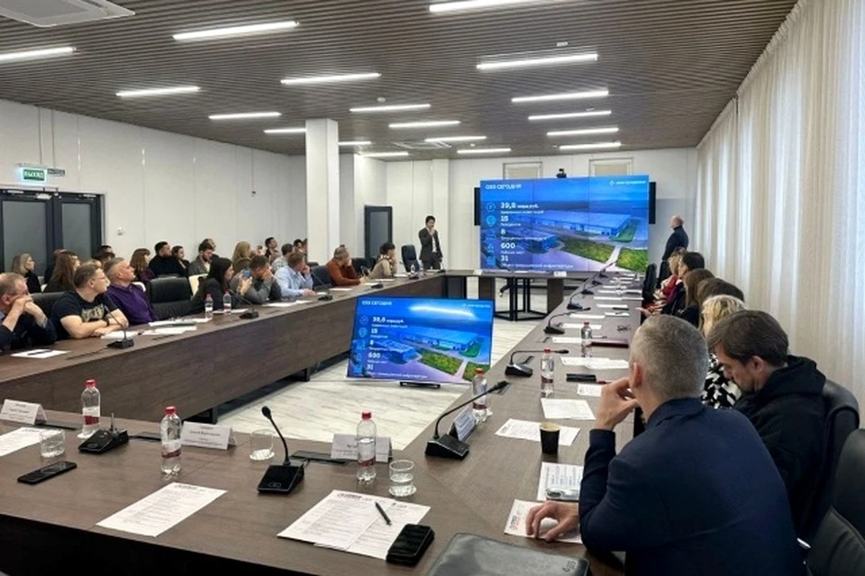 Проведение обучающих мероприятий для экспортеров – одна из важных составляющих комплексной системы поддержки региональных производителей. Фото: правительство Новгородской области.