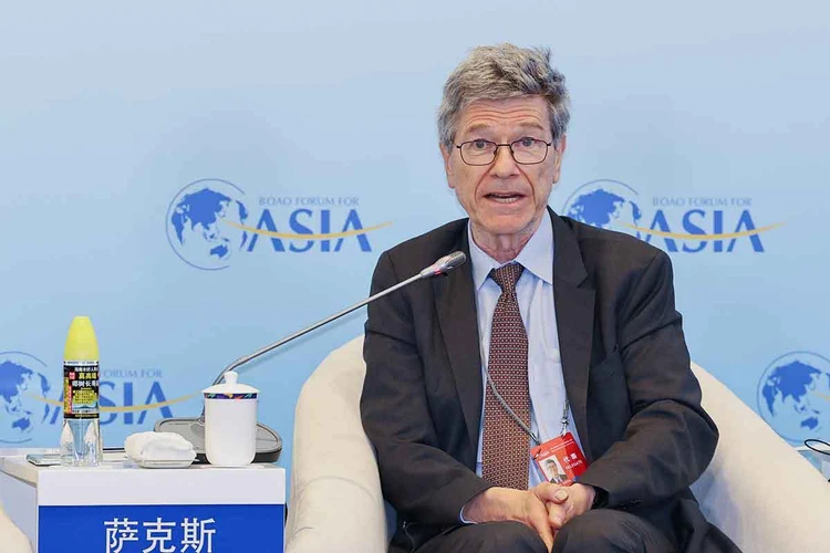 Ошеломляюще неверная идея: экономист Джеффри Сакс предупредил Запад про опасность желать «победы над Россией»