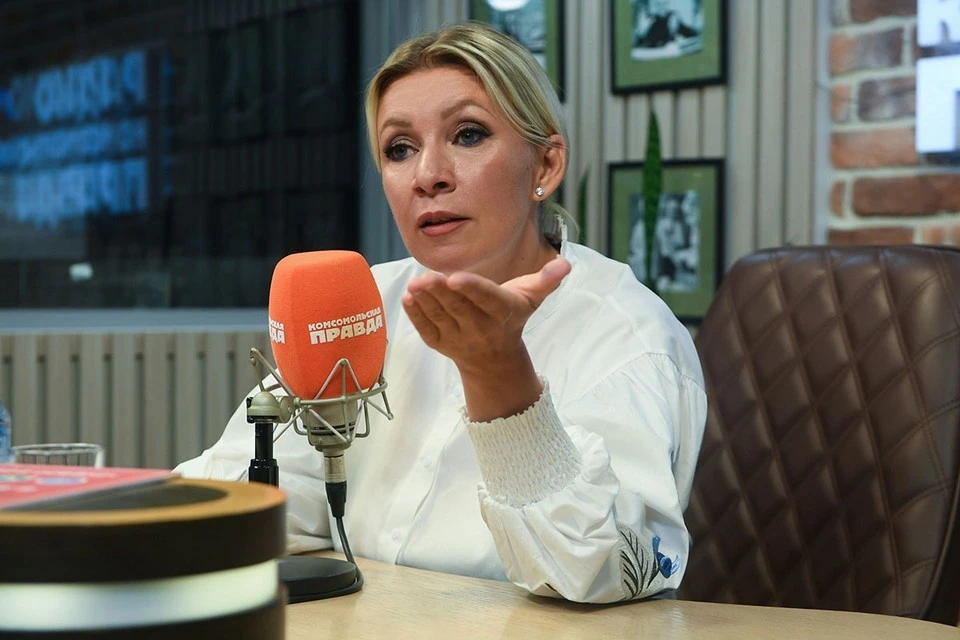 Захарова: экономика Киева может работать только на искусственных вливаниях