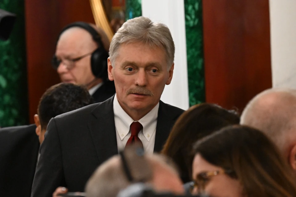 Песков отметил, что мирных переговоров по Украине важно решение ключевых проблем кризиса