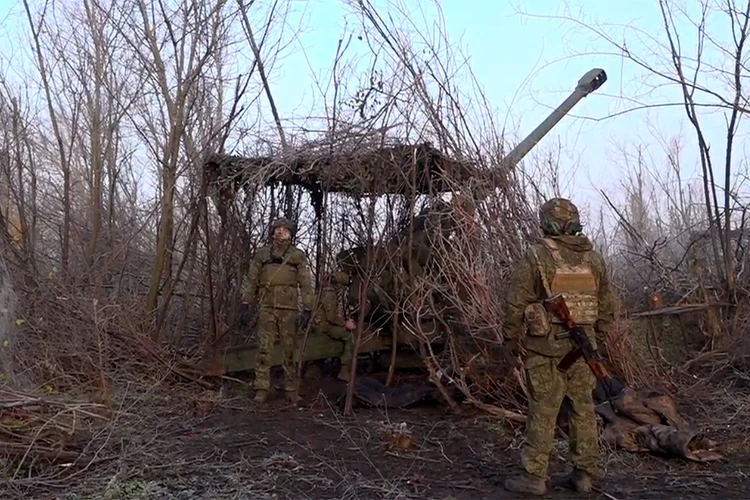 Огонек для штурмующих Мирноград найдется: как трудятся артиллеристы на Красноармейском направлении