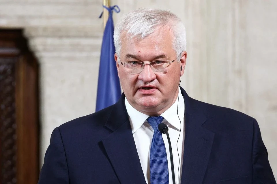 В Киеве заскулили из-за плана США по Украине: Сибига побежал жаловаться Европе