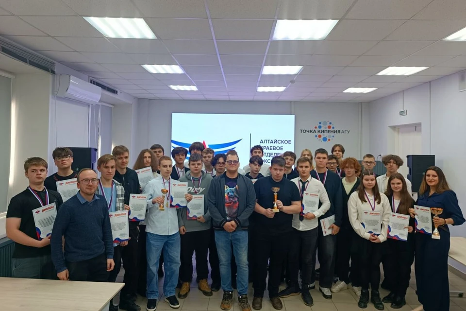 Школьники из Барнаула оказались в числе лучших